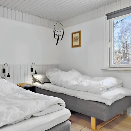 Beautiful In With Sauna 度假居