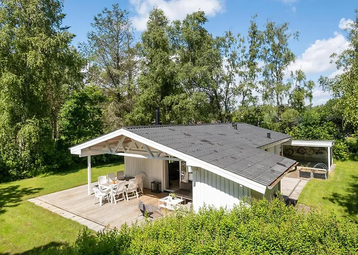 Beautiful In With Sauna بيت للعطل